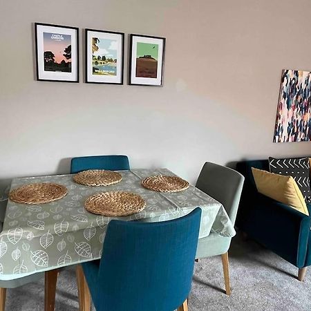 וולינגפורד Town Centre Apartment With Parking מראה חיצוני תמונה